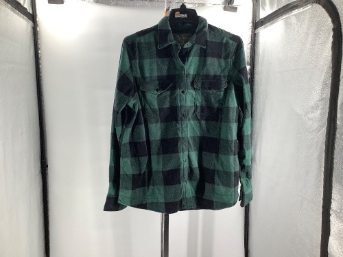 Natural Reflections Women's Flannel, Medium, Appears New - Lot 550
