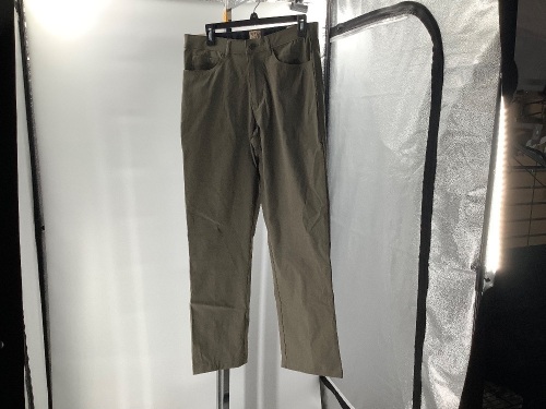 Red Head Men's Pant's 32x32, Appears New - Lot 581