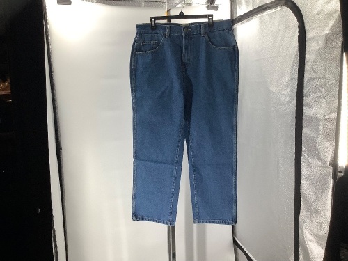 Red Head Men's Jeans, 36x30, Appears New - Lot 589