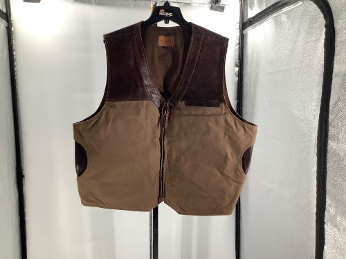 Coronado Men's Vest, 50, Appears New - Lot 644