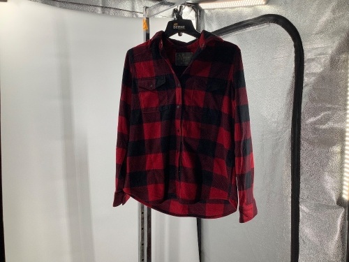 Natural Reflections Women's Flannel, Small, Appears New - Lot 645