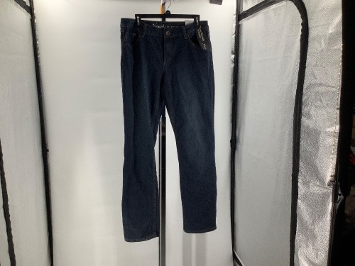 Natural Reflections Women's Jeans, 12, Appears New - Lot 652