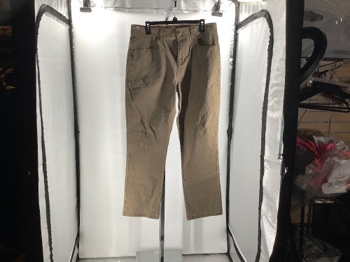 Red Head Men's Pant,s 34x30, Appears New - Lot 656