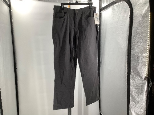 Red Head Men's Pants, 36x30, Appears New - Lot 668