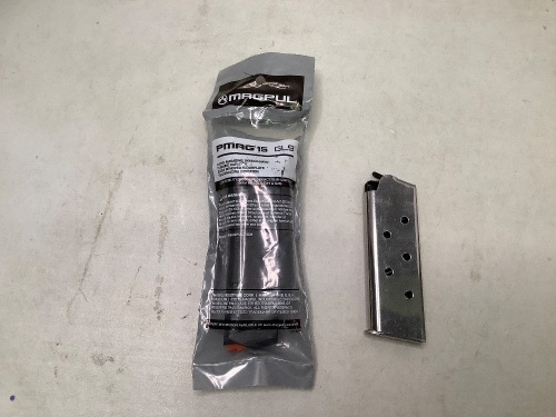 Lot of (2) Mag Clips, Assorted Sizes, Ecommerce Return - Lot 708