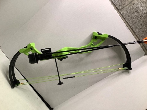 Bear Youth Compound Bow, Ecommerce Return - Lot 723