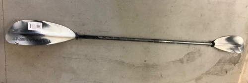 Ascend Tournament Kayak Paddle, Appears New - Lot 761