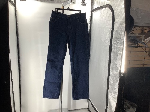 Red Head Men's Jeans, 34x34, Appears New - Lot 437