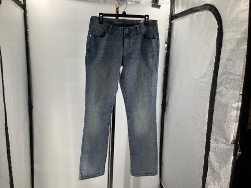 Natural Reflections Women's 10, Appears New - Lot 801