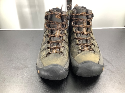 Keen Men's Hiking Boots, 9, Appears New - Lot 499