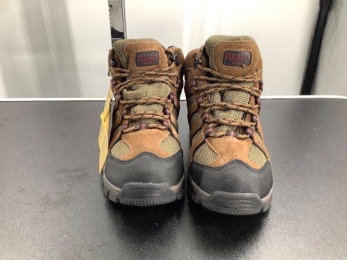 Red Head Boys Zipline Boots, 5, Appears New - Lot 310