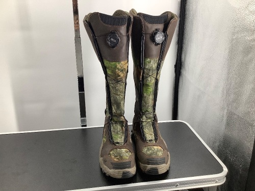 Irish Setter Men's Vaprtrek 17 Inch Waterproof Boots, 10, Appears New - Lot 313