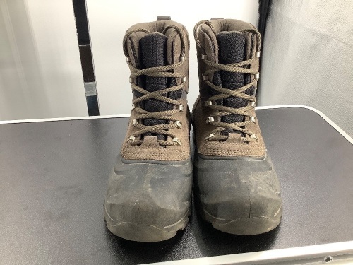 Sorel Men's Boots, 8, Ecommerce Return/Dirty - Lot 352
