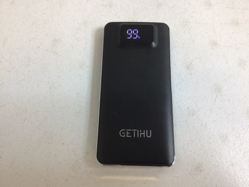 Power Bank, Powers Up, Appears New - Lot 235