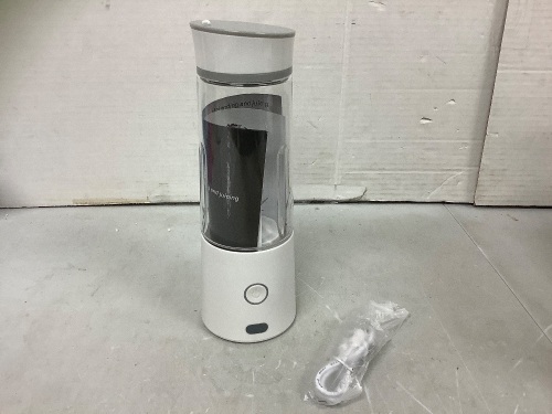 Rechargeable Blender, Appears New - Lot 170