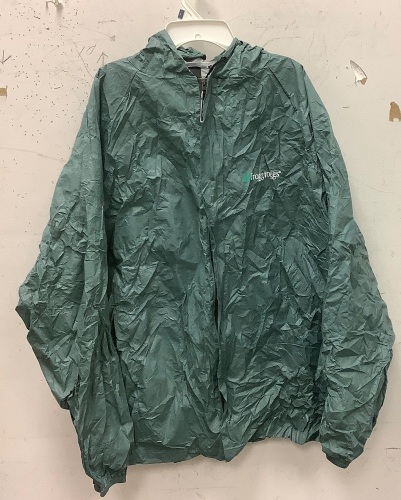 Frogg Toggs Rain Suit, L, E-Commerce Return - Lot 760
