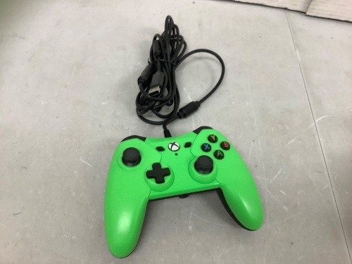 Wired Xbox One Controller, Untested, Appears New - Lot 560