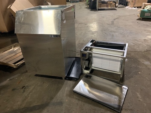 MIM650N Intelligent Series, 30" Modular Ice Machine & MIB580 Ice Storage Bin - For Parts or Repair  - Lot 172