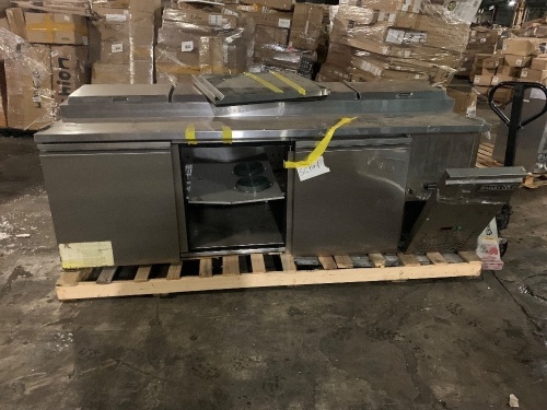 Maxx Cold MXSPP92HC 92" Three-Door Pizza Prep Table. For Repair or Parts - Lot 237