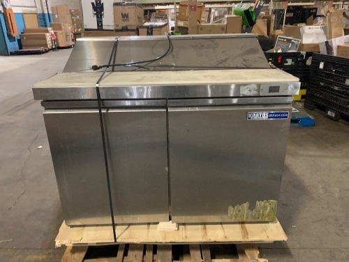 Kratos Refrigeration 69K-770 48"W Sandwich/Salad Prep Table, 12 Pan Capacity. Does not get cold. For Repair or Parts - Lot 417