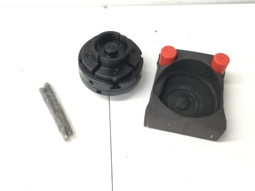 WEN LA4444 4-Inch 4-Jaw Self-Centering Lathe Chuck Set with 1-Inch x 8TPI Thread, Appears New 