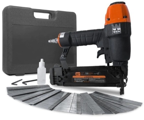 18-Gauge 3/8-Inch to 2-Inch Brad Nailer with Carrying Case and 2000 Nails,Appears New