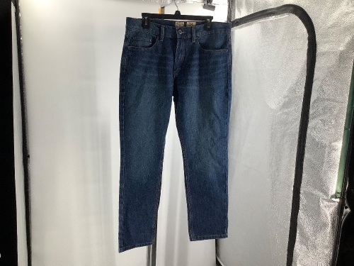 Red Head Men's Jeans, 34x30, Appears New - Lot 126