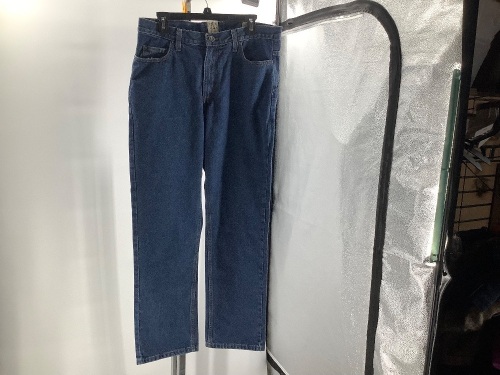 Red Head Men's Jeans, 33x30, Appears New - Lot 127