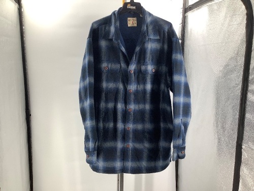 Red Head Men's Flannel, XL, Appears New - Lot 148
