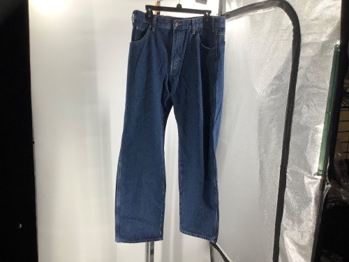 Dickies Men's Work Jean, 34x32, Appears New - Lot 165