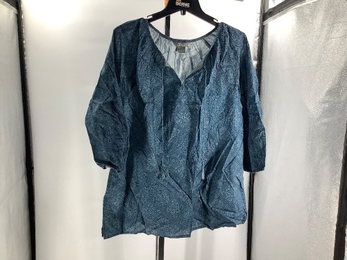 Natural Reflections Women's Shirt, Large, Appears New - Lot 172