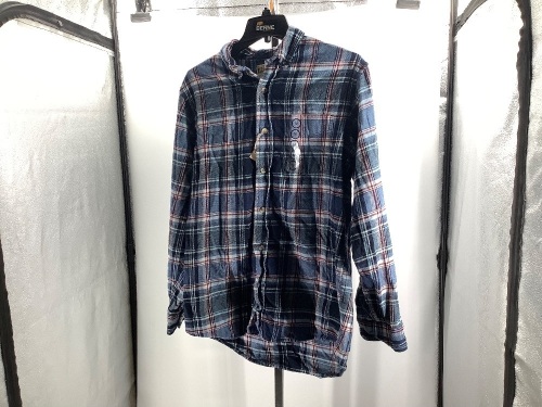Red Head Men's Flannel, Medium, Appears New - Lot 181