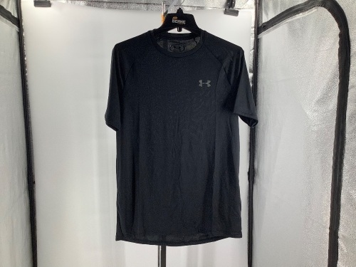 Under Armour Men''s Tech Tee, Small, Appears New - Lot 192