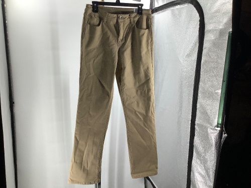 Natural Reflections Women's Pants, 6, Appears New - Lot 320
