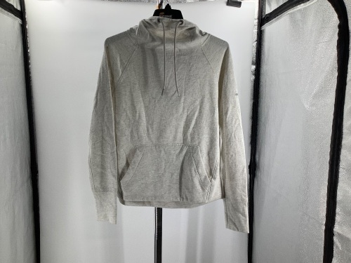 Ascend Women's Hoodie, XS, Appears New - Lot 337