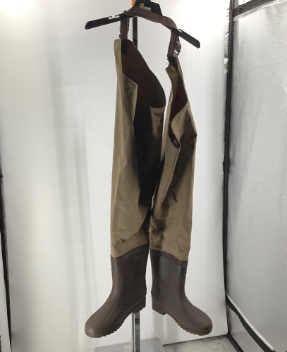 White River Fly Shop Hip Waders, 11, Ecommerce Return/Dirty - Lot 357