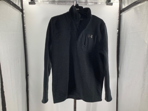 Under Armour Men's Quarter Zip, Medium, Appears New - Lot 382