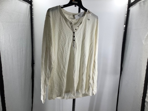 Natural Reflections Women's Shirt, Large, Appears New - Lot 387