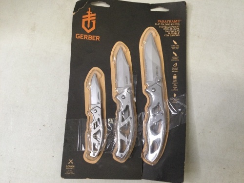 Gerber Paraframe Clip Folding Knives, Ecommerce Return - Lot 415