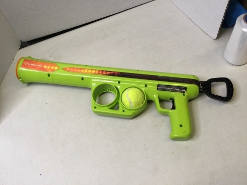 Hyper Pet Ball Launcher, Works, Ecommerce Return - Lot 427