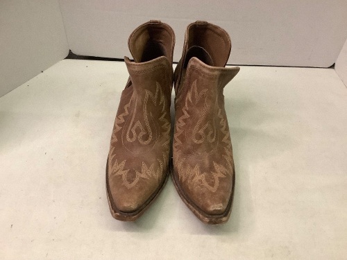 Ariat Women's Boots, 7.5, Ecommerce Return - Lot 612
