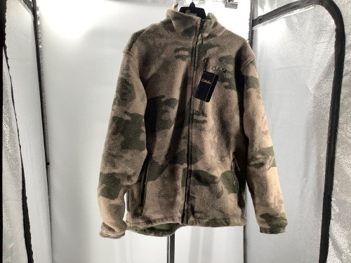 XLarge Outfitter Camo Woltimate Jacket, Appears New - Lot 507