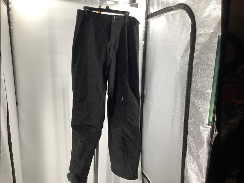 Toadz, Men Pant Large, Appears New - Lot 513