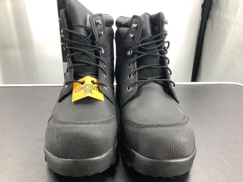 CarrHartt, Mens Work Boots, Size 11, Appears New  - Lot 525