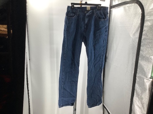 Red Head Men's Jeans, 33x32, Appears New - Lot 538