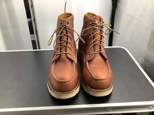 Carhartt Men's Work Boots, 11.5, Appears New - Lot 549