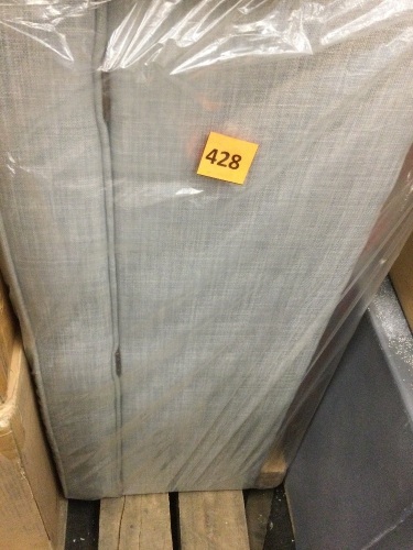 Cloth Storage Bench - Lot 428