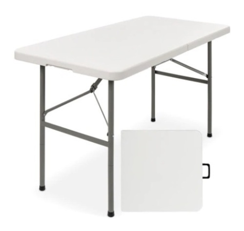 4ft Portable Folding Plastic Dining Table - Lot 673