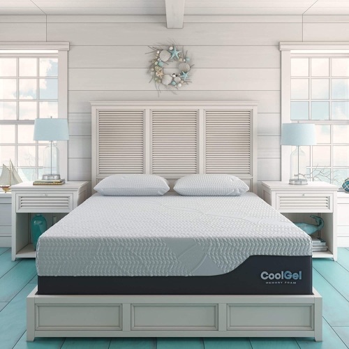 Classic Brands California King Cool Gel Chill Memory Foam 14-Inch Mattress with 2 BONUS Pillows. Appears New - Lot 30