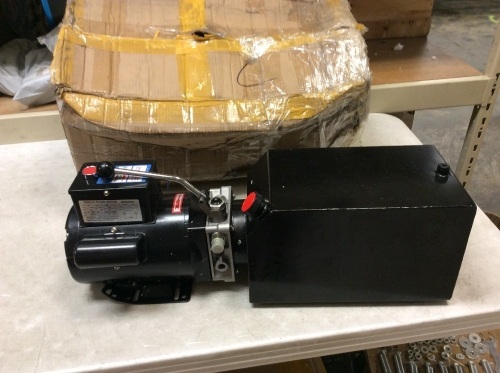 14l Car Lift Hydraulic Power Unit 60hz 1ph 220v 2950 Psi - E-Comm Return, Appears New - Lot 73